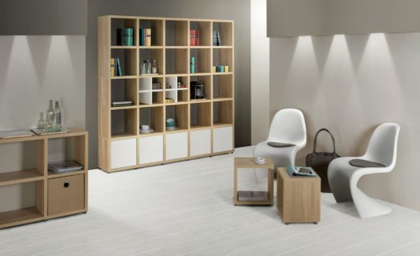 Large White Modular Door 54.1cmx32.4cm - Image 6