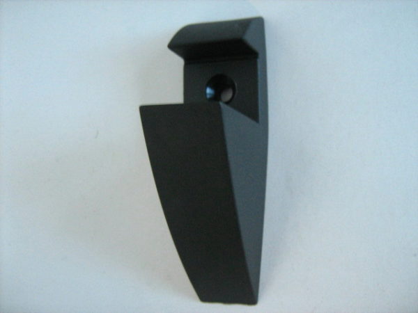 Black Sumo Clip Bracket (each) - Image 4