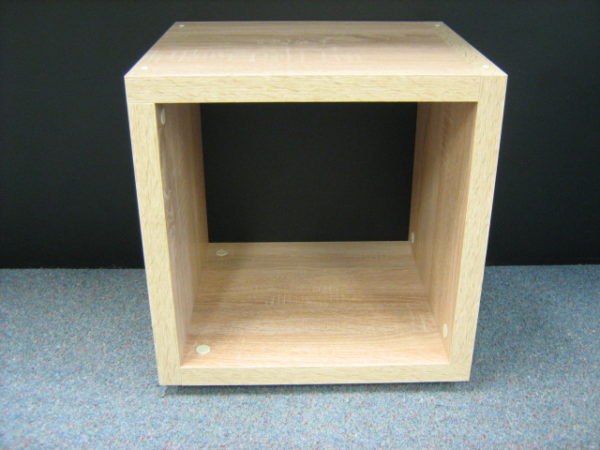Single Cube Kit Oak <br> 385L x 404H x 328D <br> (15.1×15.9×12.9in) - Image 3